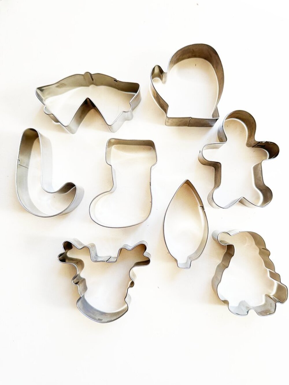 Ann Clark Christmas / Winter Cookie Cutter Set of 16 NEW - Picture 3 of 4